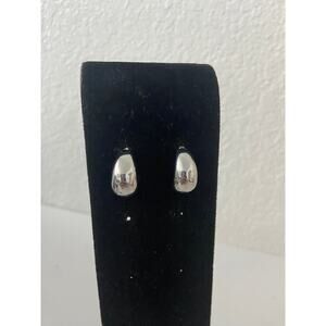 Teardrop earrings Silver tone